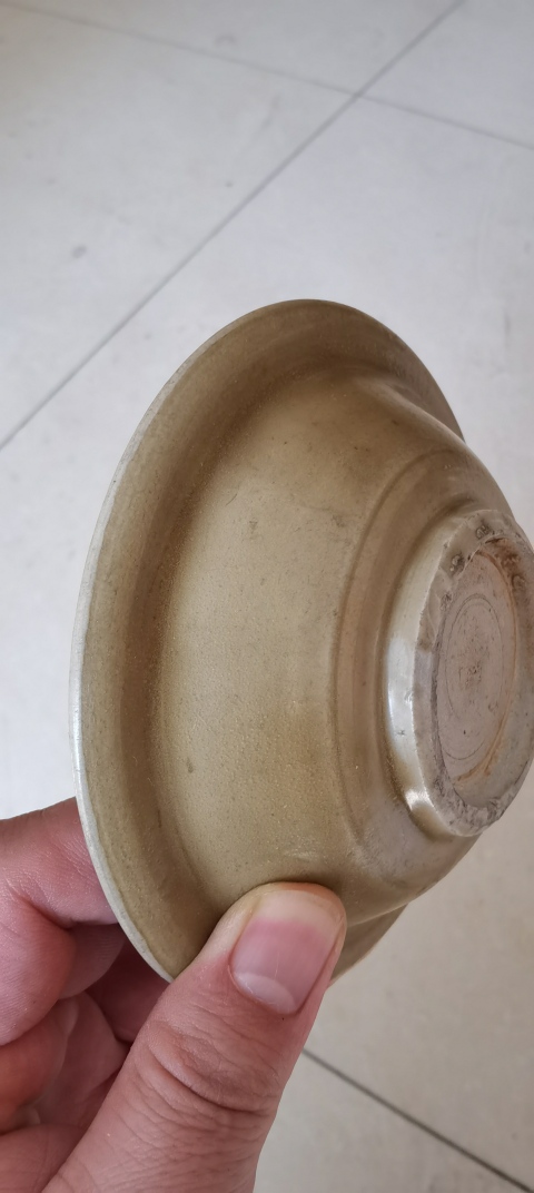 古玩陶瓷元代龍泉窯青釉盤拍賣，當前價格3800元