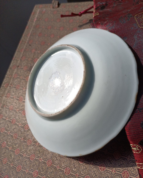 古玩陶瓷民國花卉紋彩繪盤拍賣,當(dāng)前價格0元