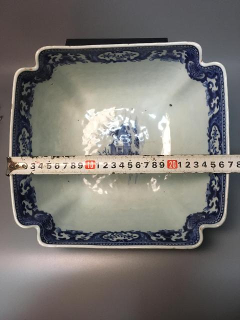 古玩陶瓷【精品乾隆】清乾隆青花山水通景紋四方升斗拍賣,當前價格12000元