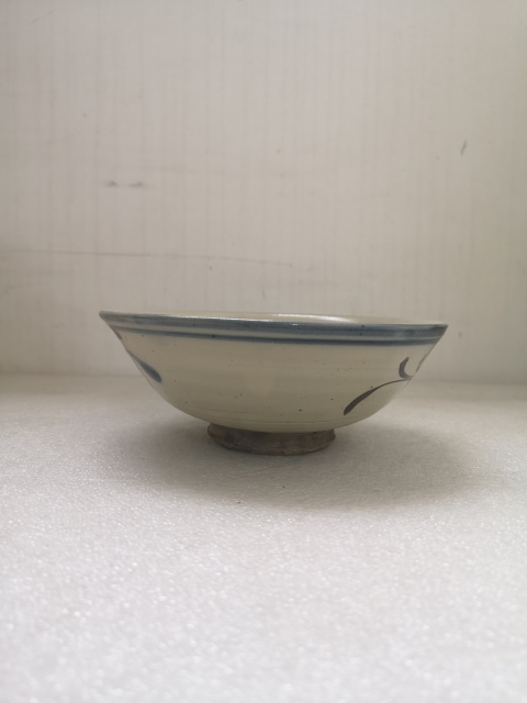 古玩陶瓷晚清磁州窯碗拍賣，當前價格350元
