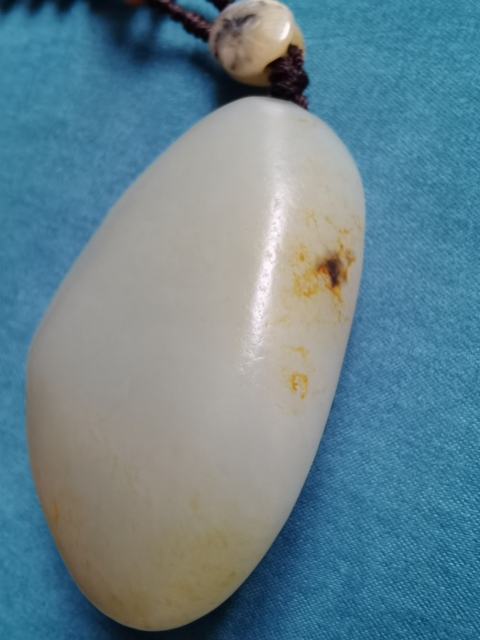古玩玉器和田玉籽料雕觀音掛墜拍賣,當(dāng)前價(jià)格188888元