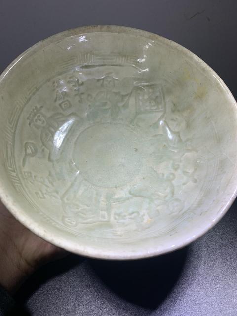 古玩陶瓷明:龍泉青釉碗拍賣,當前價格5600元