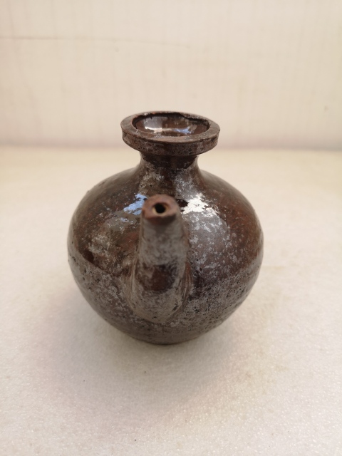 古玩陶瓷清代執壺拍賣,當前價格580元