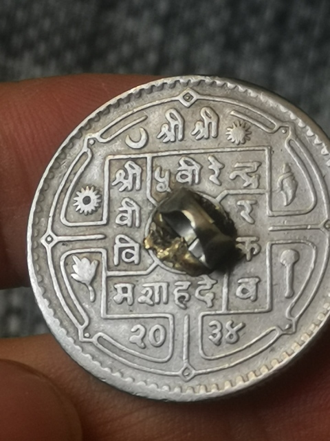 古玩雜項西藏銀幣扣飾兩枚拍賣，當前價格299元