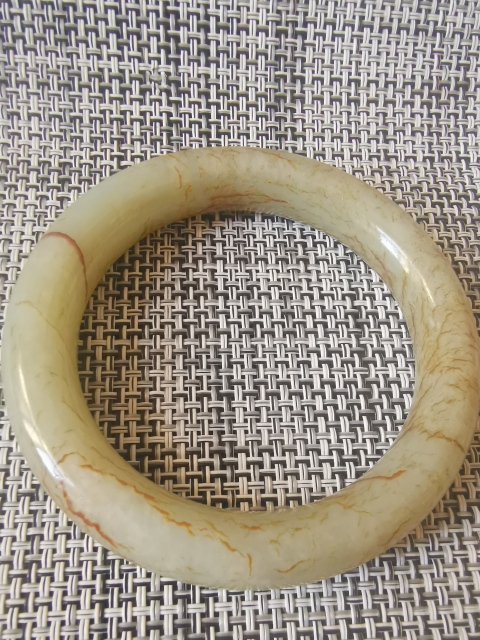 古玩玉器和田玉料手鐲。清代提油風格拍賣,當前價格2222元