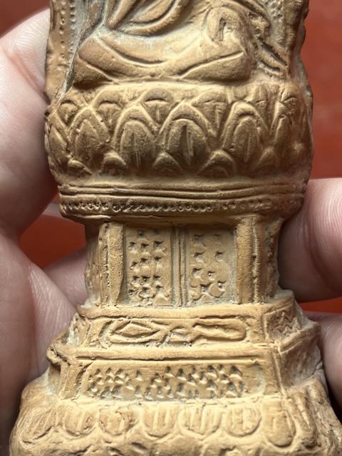 古玩陶瓷元代擦擦佛塑像公仔拍賣,當前價格9800元