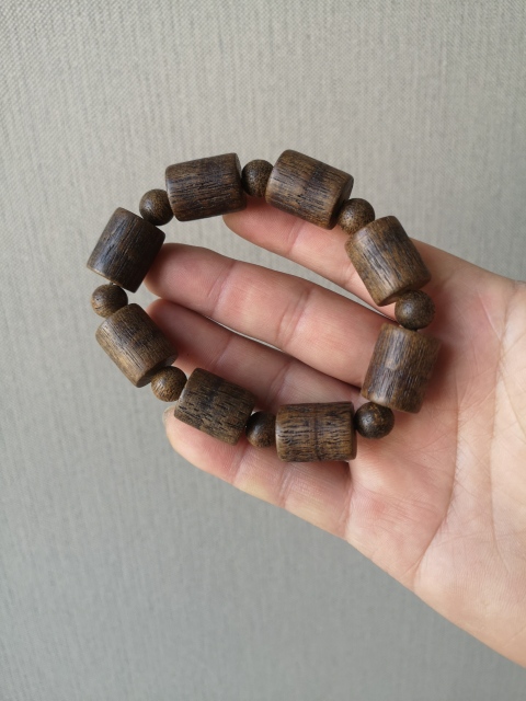 古玩雜項沉香手串拍賣，當前價格480元