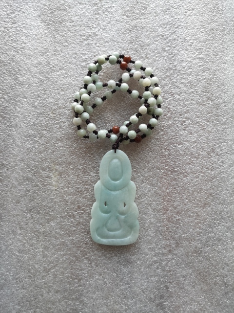 古玩玉器觀音拍賣,當前價格450元