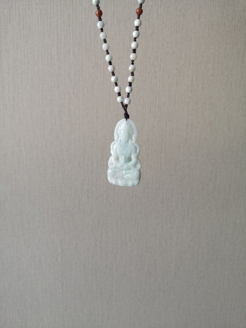 古玩玉器觀音拍賣,當前價格450元