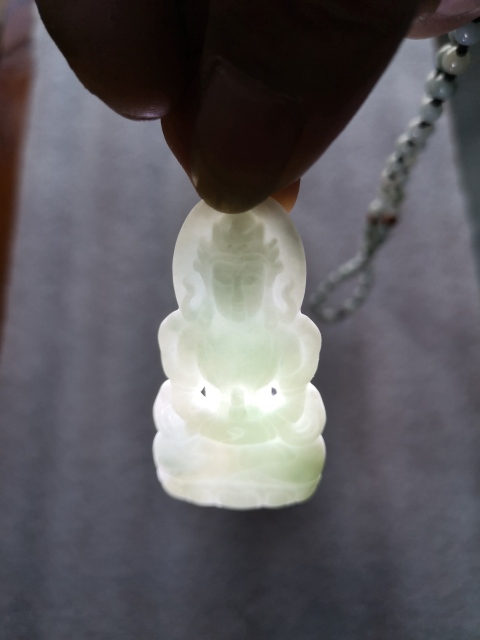 古玩玉器觀音拍賣,當前價格450元