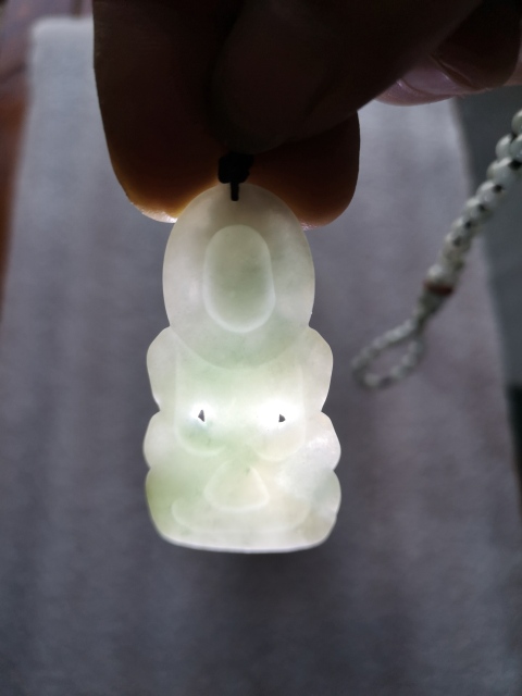 古玩玉器觀音拍賣,當前價格450元