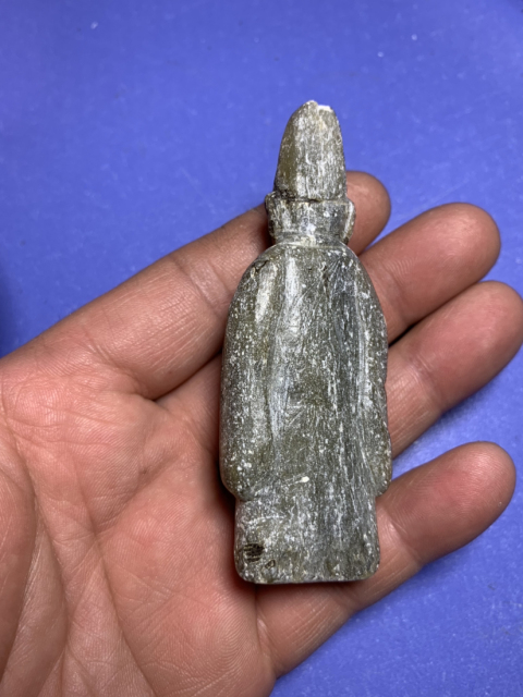 古玩玉器元圓雕人物立件拍賣,當(dāng)前價(jià)格2200元