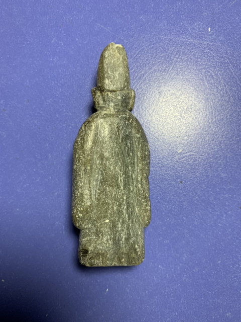 古玩玉器元圓雕人物立件拍賣,當(dāng)前價(jià)格2200元
