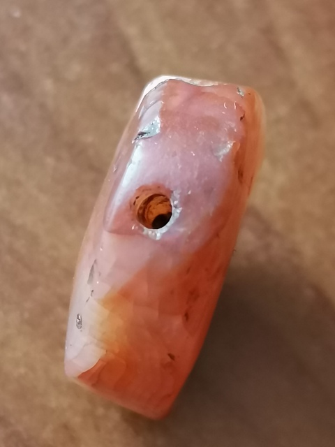 古玩玉器老瑪瑙龜背扁珠一枚拍賣，當前價格366元