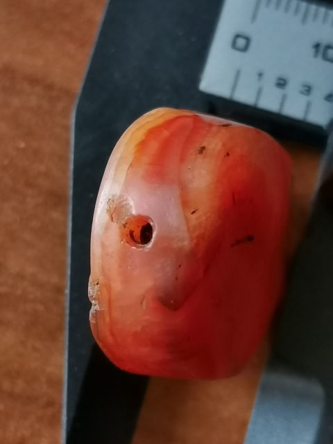 古玩玉器老瑪瑙龜背扁珠一枚拍賣，當前價格366元