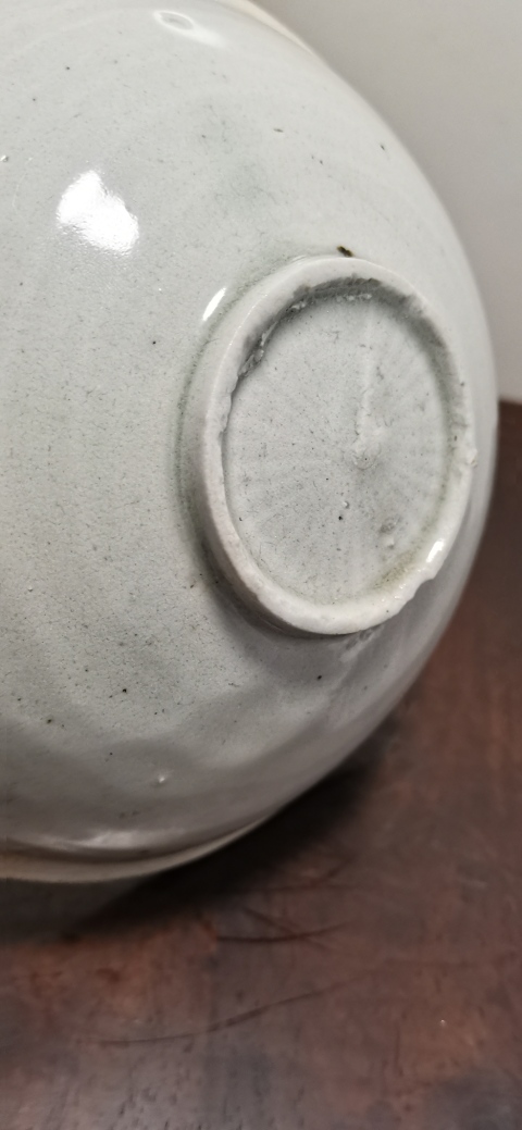 古玩陶瓷影青釉六出筋雙魚(yú)紋碗拍賣(mài)，當(dāng)前價(jià)格5600元