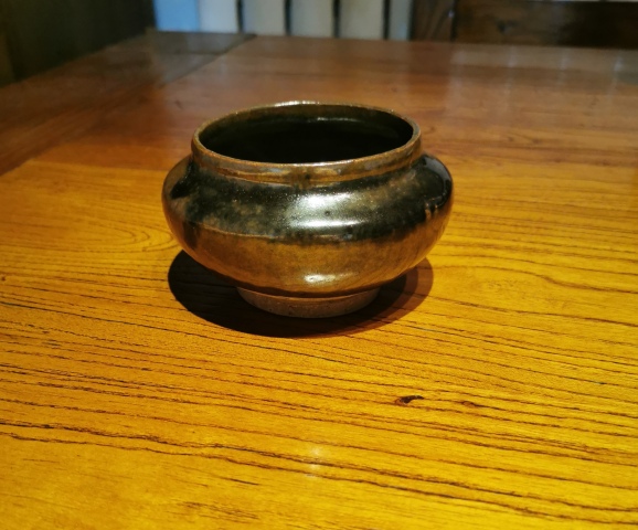 古玩陶瓷明清?可愛水盂拍賣,當前價格444元