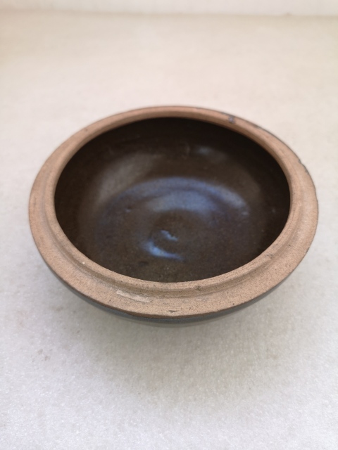 古玩陶瓷清代褐釉蓋罐拍賣,當前價格680元