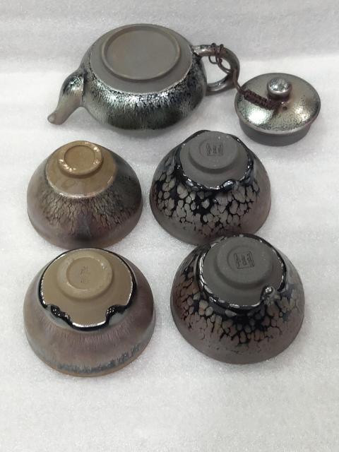 古玩雜項建窯茶壺、茶杯拍賣,當前價格880元