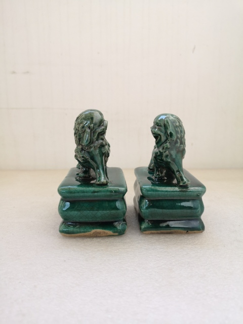 古玩陶瓷獅子瓷塑拍賣,當前價格450元