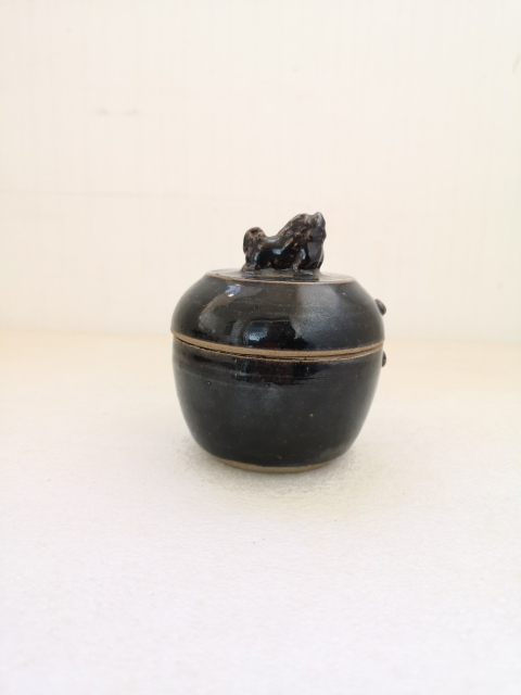 古玩陶瓷黑釉蓋罐拍賣,當前價格398元