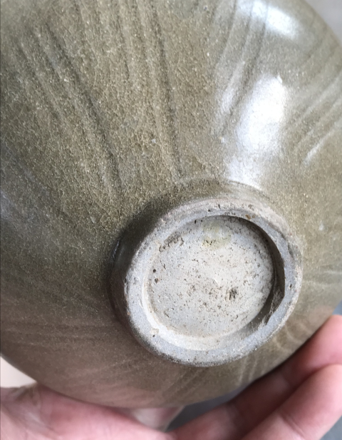 古玩陶瓷【大漏一件】同安窯珠光青瓷刻花碗拍賣，當(dāng)前價(jià)格888元