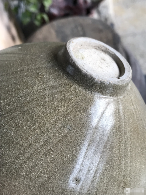古玩陶瓷【大漏一件】同安窯珠光青瓷刻花碗拍賣，當(dāng)前價(jià)格888元