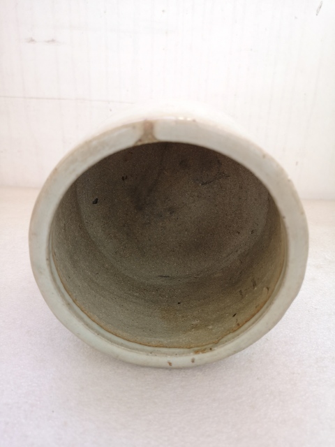 古玩陶瓷三足筒式香爐拍賣，當前價格580元