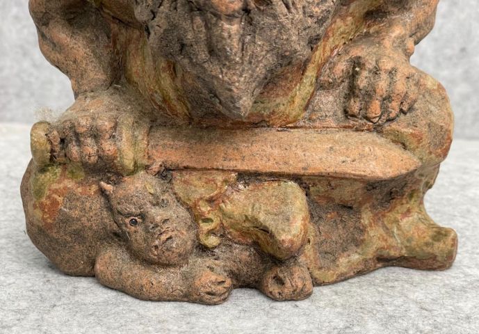 古玩陶瓷賜福鎮(zhèn)宅圣君鐘馗拍賣，當前價格6999元
