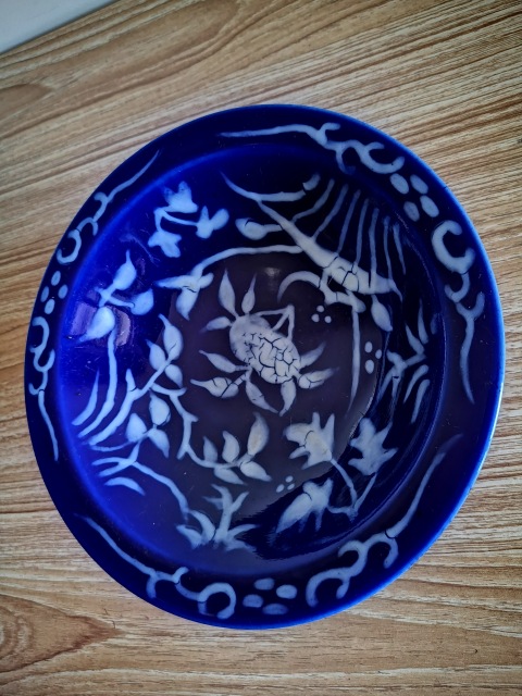 古玩陶瓷霽藍釉堆白花卉紋高足貢盤拍賣,當前價格3200元