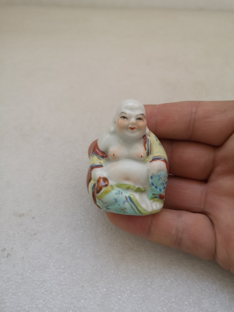 古玩陶瓷彌勒佛瓷塑拍賣，當前價格260元