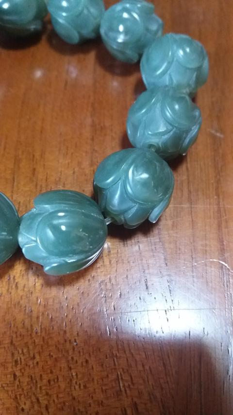 古玩雜項(xiàng)玉雕蓮花珠子手串460拍賣(mài)，當(dāng)前價(jià)格460元