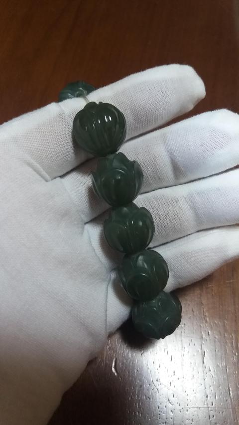 古玩雜項(xiàng)玉雕蓮花珠子手串460拍賣(mài)，當(dāng)前價(jià)格460元