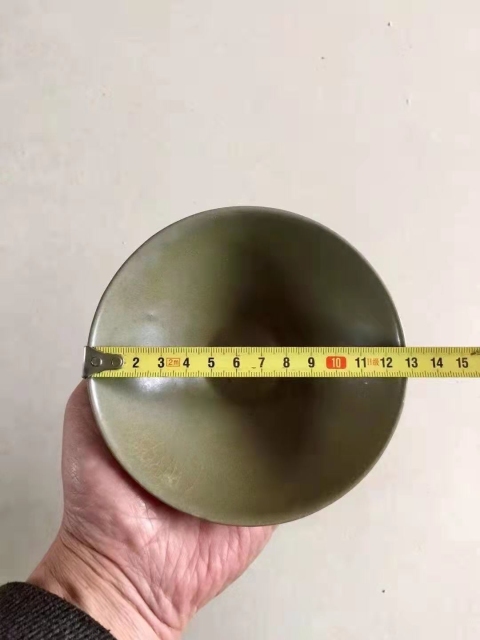 古玩陶瓷五代十國：宋：瓷母秘色青瓷雞心碗拍賣，當前價格50000元