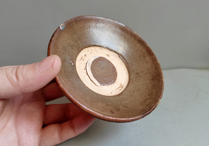 古玩陶瓷元末明初.磁州窯茶葉末釉斗笠盞拍賣,當前價格198元