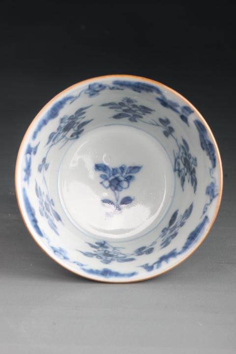 古玩陶瓷7947-48】清康熙 外醬釉?xún)?nèi)青花折枝花卉紋馬蹄杯盤(pán)拍賣(mài),當(dāng)前價(jià)格4980元