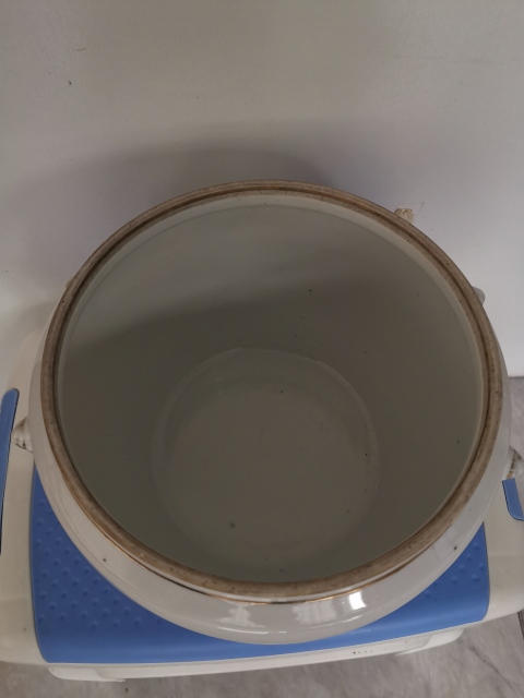 古玩陶瓷民國粉彩仙人故事圖蓋罐拍賣，當前價格2680元