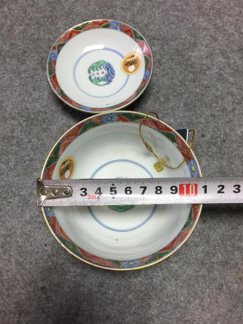 古玩陶瓷青花五彩蓋碗拍賣,當前價格2999元