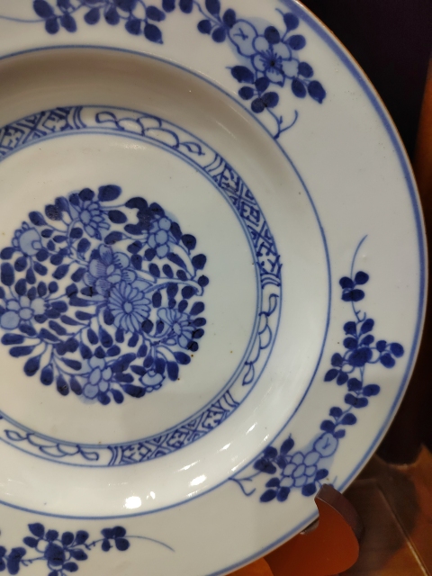 古玩陶瓷清康熙花卉紋青花盤拍賣，當前價格2000元