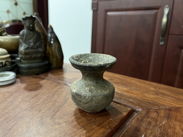 古玩陶瓷宋代·盤口瓶拍賣,當前價格38元