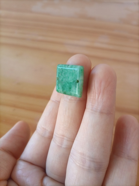 古玩玉器清代.翡翠花片499拍賣，當前價格499元