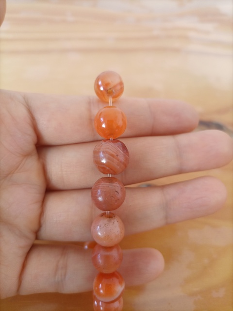 古玩玉器清代.瑪瑙手鏈2300拍賣，當前價格2300元