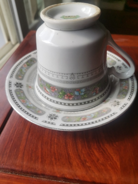 古玩陶瓷彩繪花卉紋杯碟拍賣，當前價格260元
