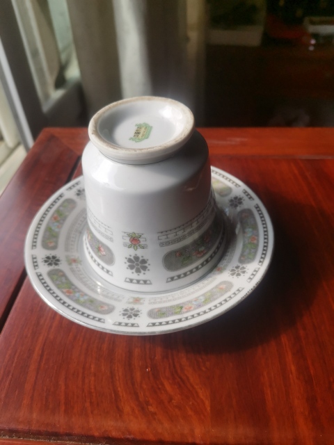 古玩陶瓷彩繪花卉紋杯碟拍賣，當前價格260元