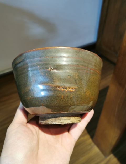 古玩陶瓷元代?紫金釉缽拍賣,當(dāng)前價(jià)格333元