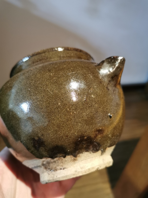 古玩陶瓷明代?紫金釉壺拍賣,當前價格333元