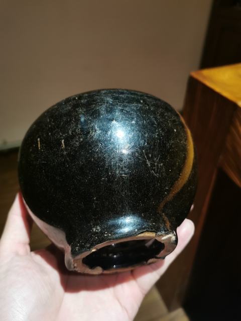 古玩陶瓷金元?黑釉罐拍賣,當(dāng)前價(jià)格999元