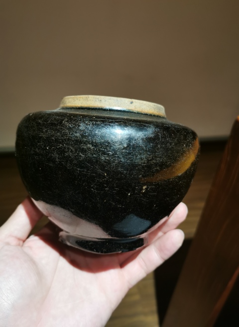 古玩陶瓷金元?黑釉罐拍賣,當(dāng)前價(jià)格999元