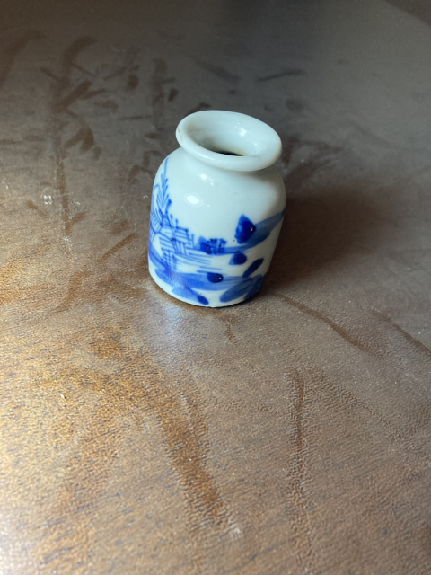 古玩陶瓷青花山水紋水盂拍賣,當前價格800元