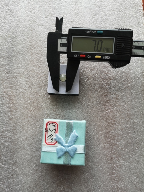 古玩玉器戒指拍賣，當前價格168元